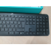LOGITECH Draadloze toetsenbord en muis MK950 Signature Slim AZERTY Zwart (920-012485)